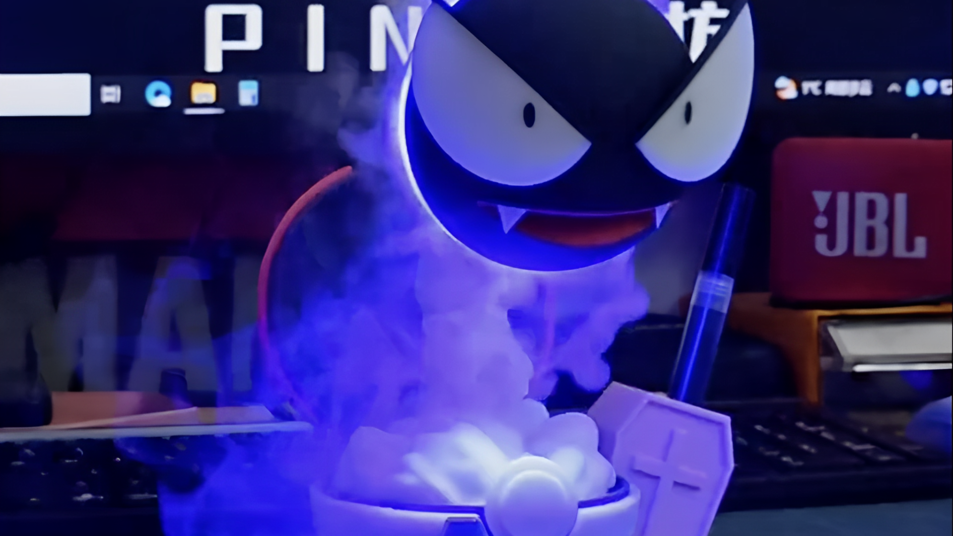 New Gastly Humidifier - 3D printed luminous Pokémon humidifier with advanced mist emission, UV disinfection, and blue purple ambient night light glow.